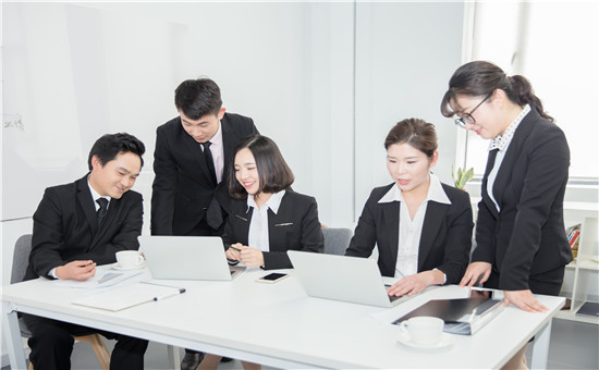 雁塔办公自动化培训机构排名与技术服务平台对比分析